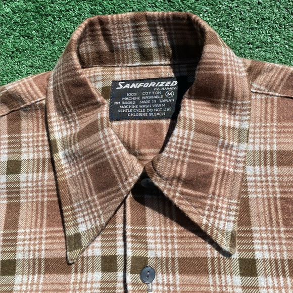 Vintage 60’s Sanforized Brown Plaid Cotton Flannel Lightweight Shirt Mens Medium - Picture 7 of 9